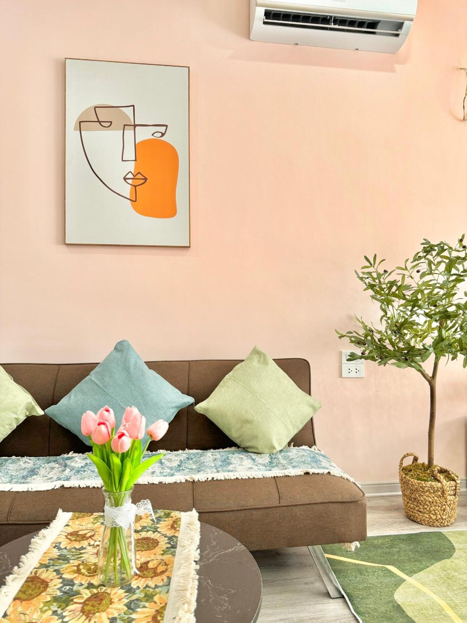 Modern & Comfy Apartment Hanoi Exteriör bild