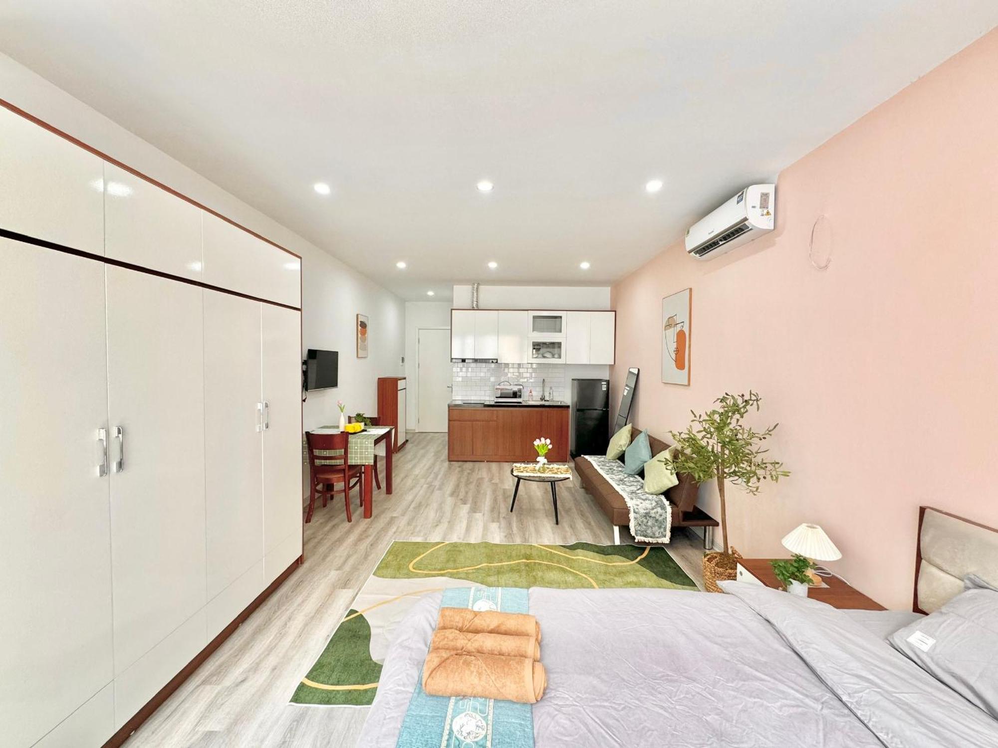 Modern & Comfy Apartment Hanoi Exteriör bild